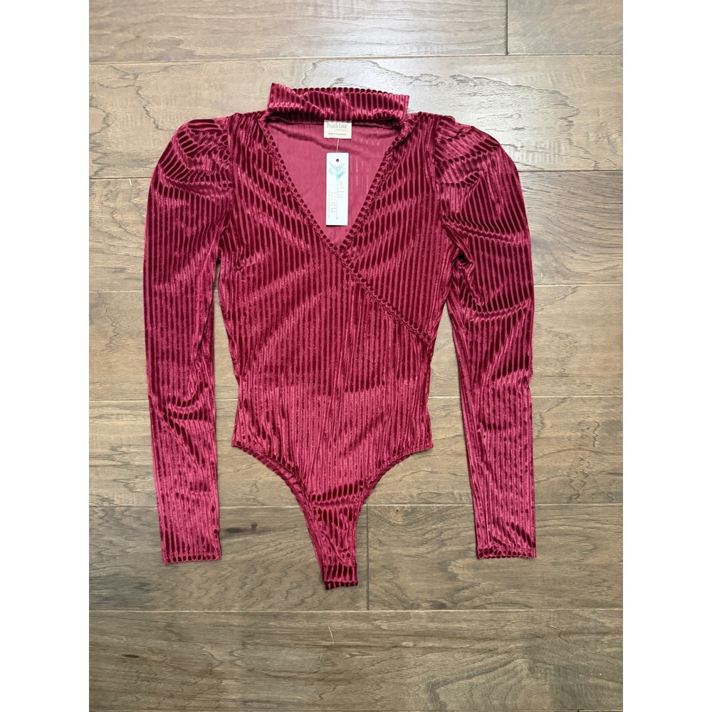 Peach Love California Bodysuit Womens S Red Velvet Ribbed Surplice Puff Sleeve